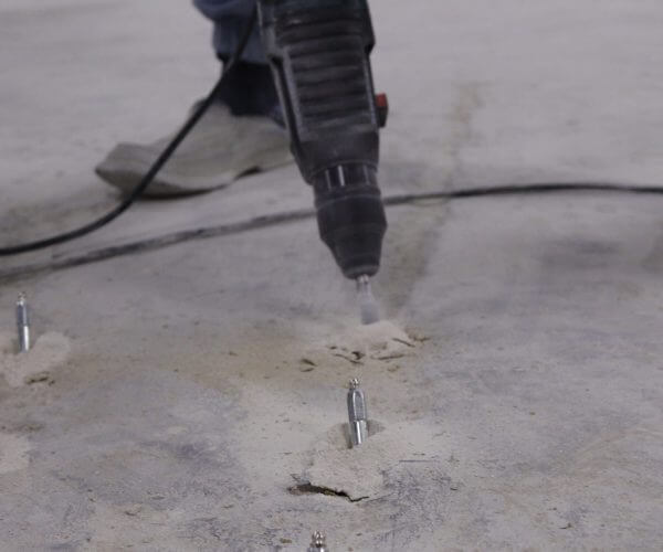 معالجة الخرسانة بحقن الإيبوكسي لعلاج الشروخ الإنشائية