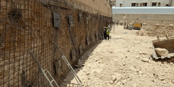 حفر وتركيب المسامير الإبرية في جدار الحفر مرحلة بمرحلة